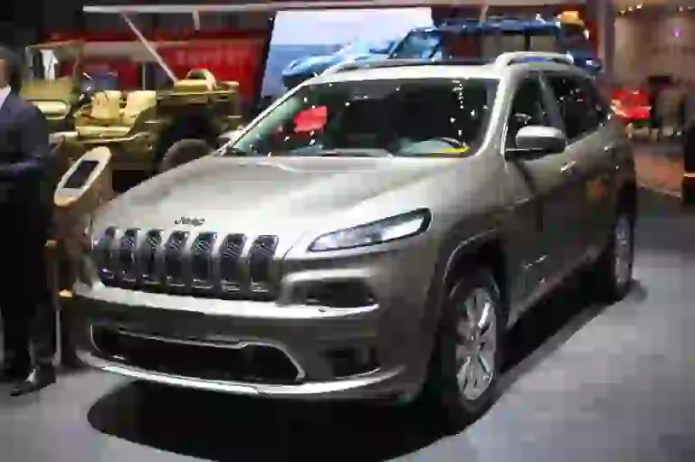 Jeep Cherokee Overland - Salone di Ginevra 2016 - 5