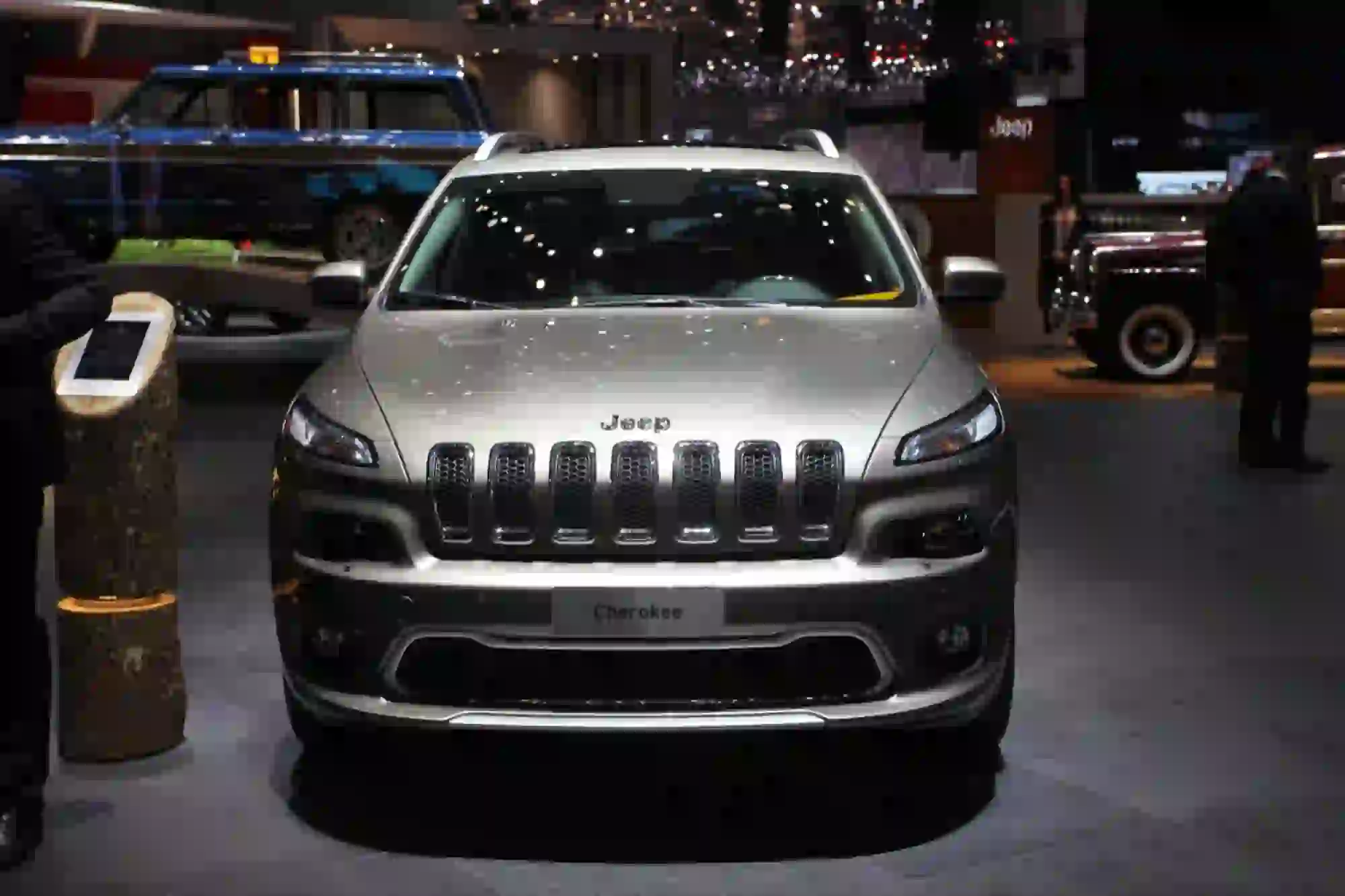 Jeep Cherokee Overland - Salone di Ginevra 2016 - 6