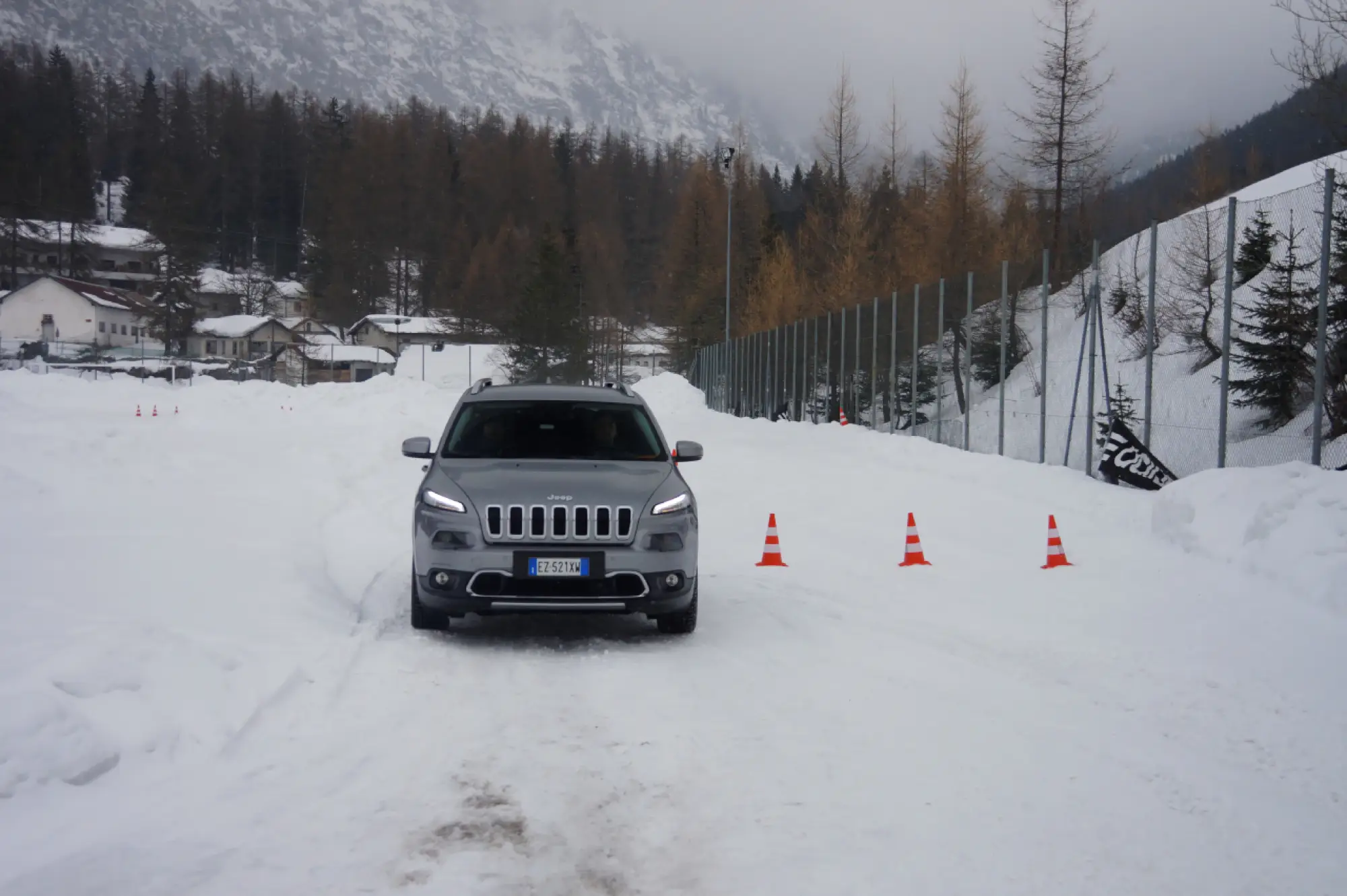 Jeep Cherokee - Prova su strada 2016 - 33