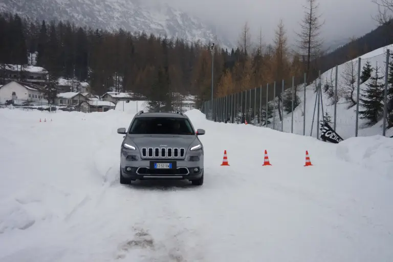 Jeep Cherokee - Prova su strada 2016 - 33