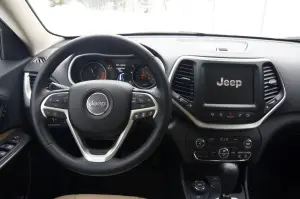 Jeep Cherokee - Prova su strada 2016