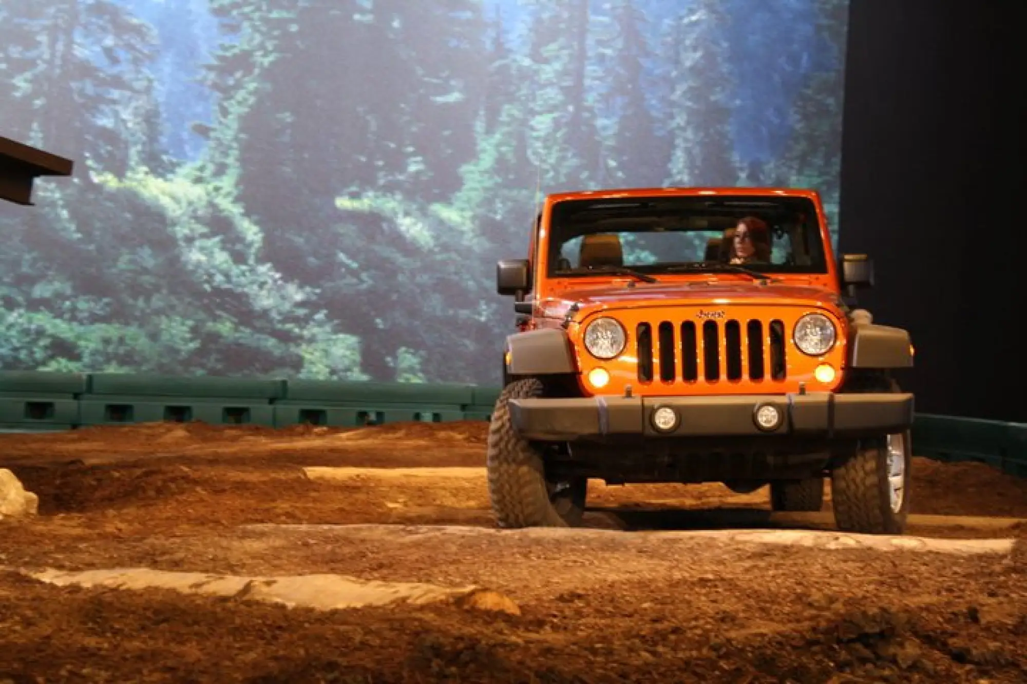 Jeep - Chicago Auto Show 2011 - 10