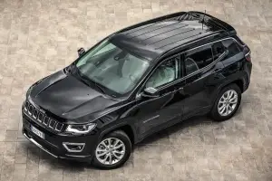 Jeep Compass 4xe e Renegade 4xe - 24