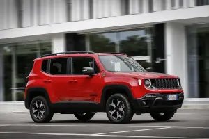 Jeep Compass 4xe e Renegade 4xe - 32