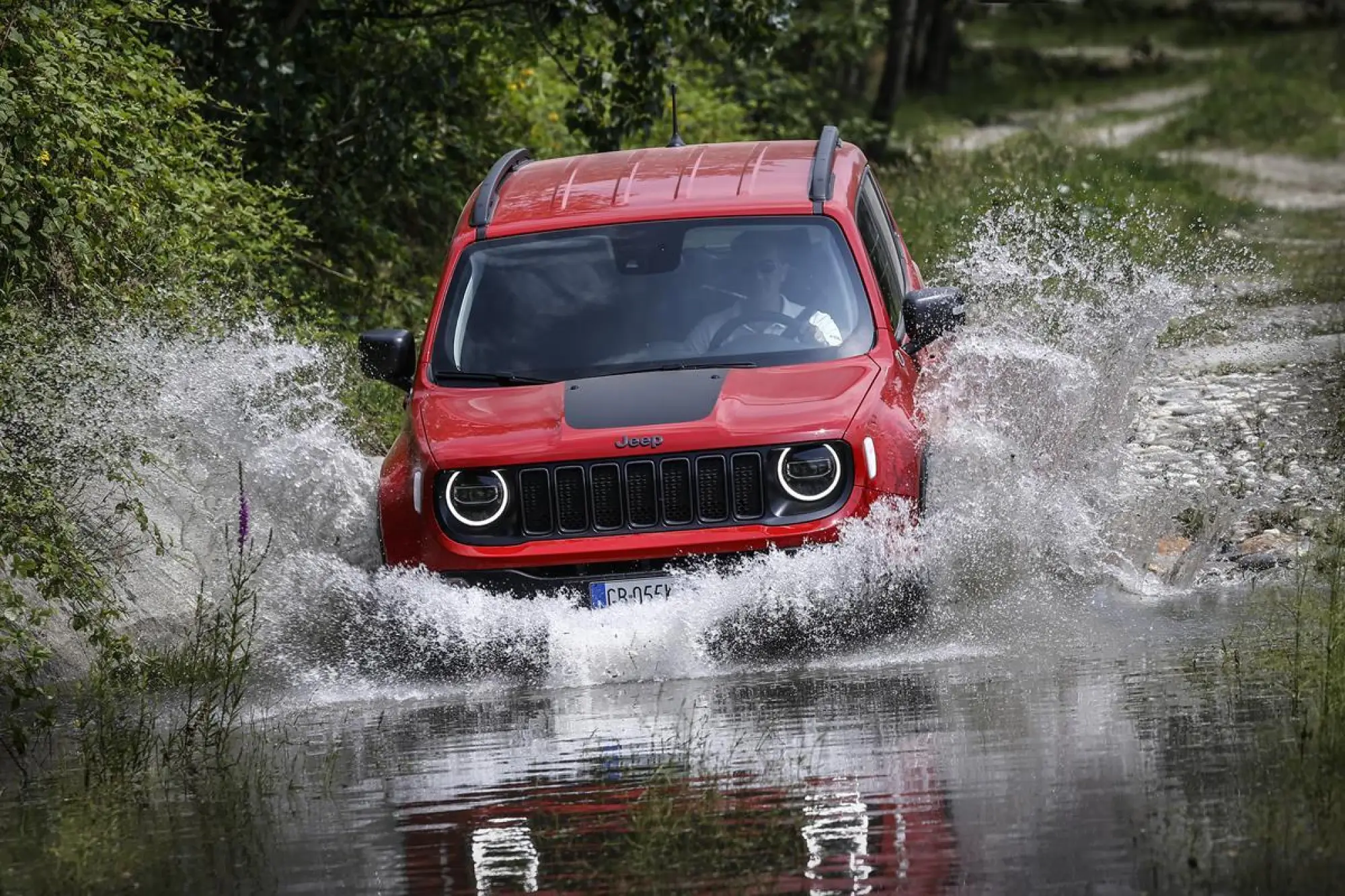 Jeep Compass 4xe e Renegade 4xe - 38