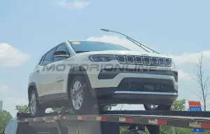 Jeep Compass MHEV - Foto spia 23-07-2021
