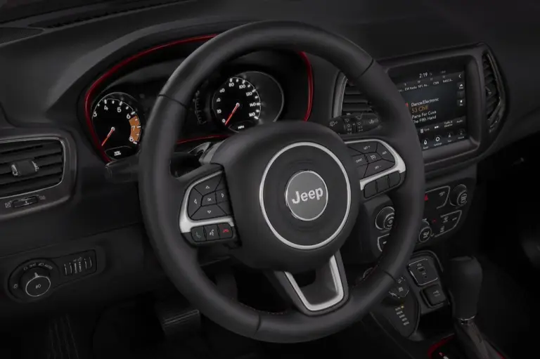 Jeep Compass MY 2017 - 73