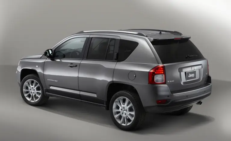 Jeep Compass Overland - Salone di Parigi 2012 - 6