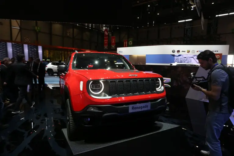 Jeep Compass PHEV e Jeep Renegade PHEV - Salone di Ginevra 2019 - 9