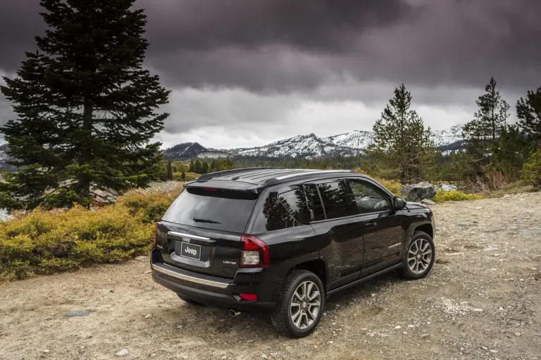 Jeep Compass - Salone di Detroit 2013 - 12