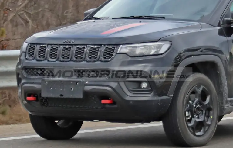 Jeep Compass Trailhawk 2022 - Foto spia 04-12-2020 - 7