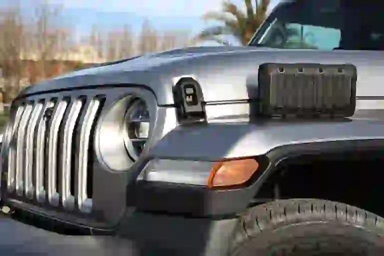 Jeep Gladiator 2021 - Foto ufficiali - 4