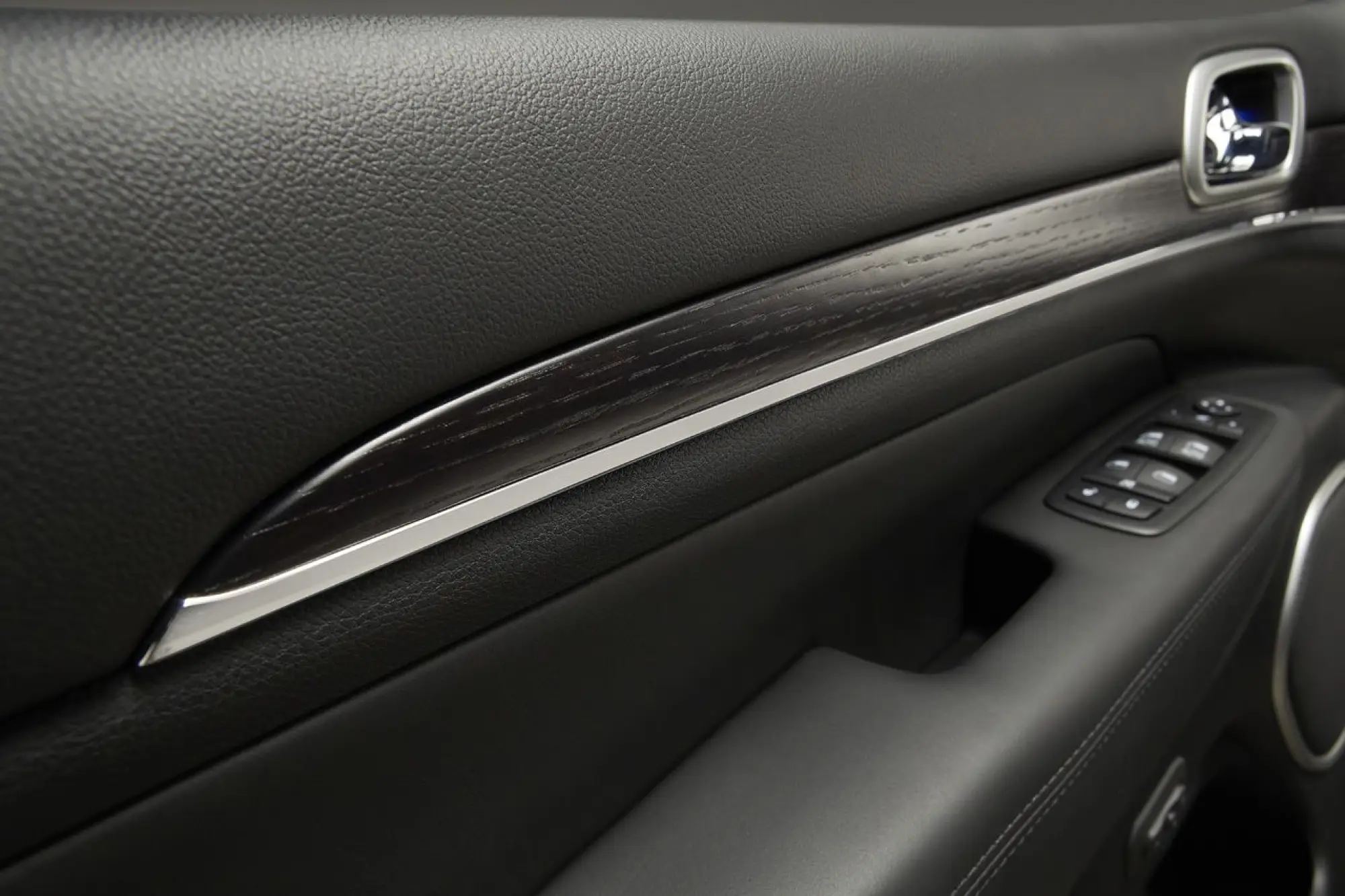 Jeep Grand Cherokee 2014 - 11