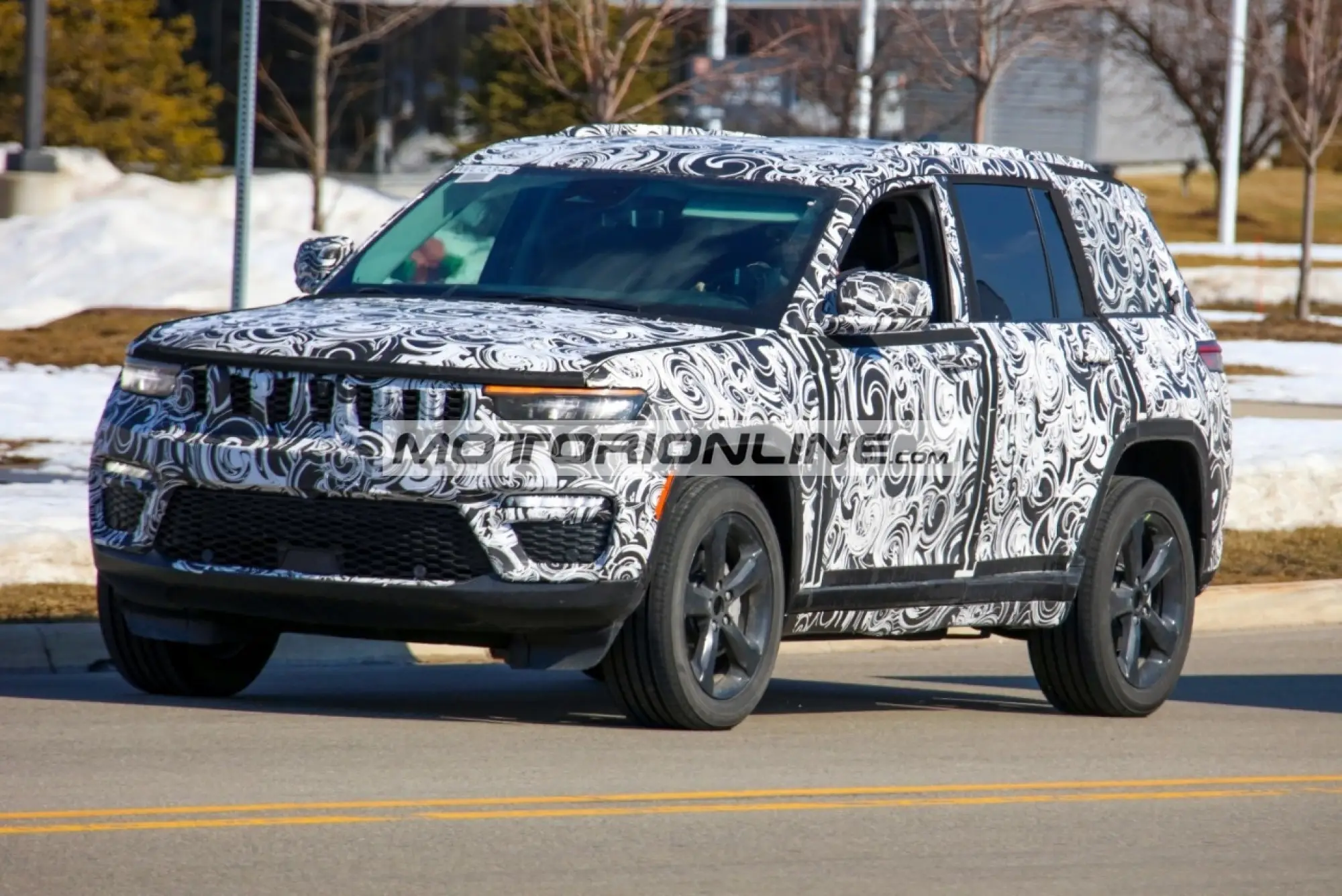 Jeep Grand Cherokee - Foto spia 2-3-2021 - 3