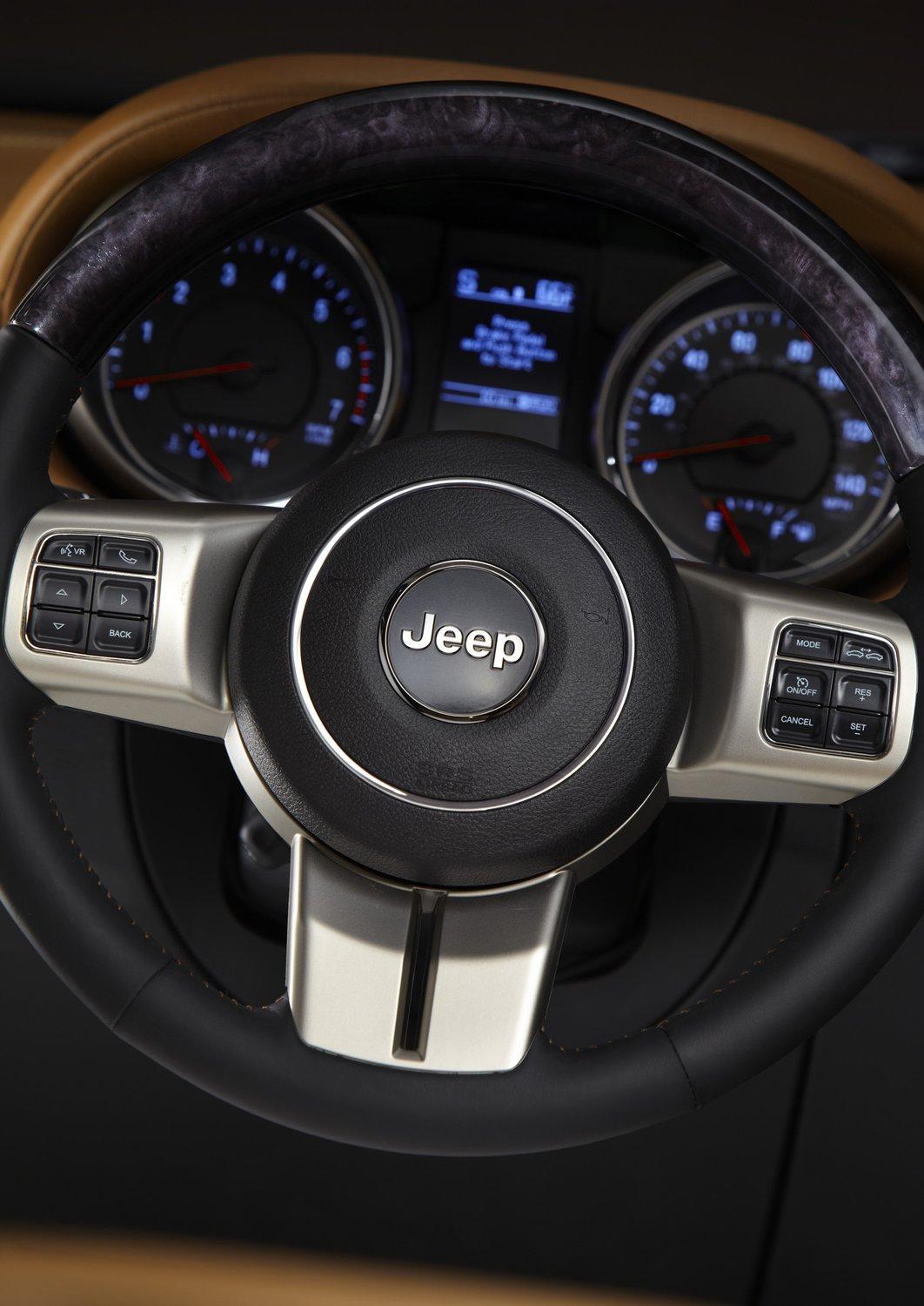Jeep Grand Cherokee Overland 2011 