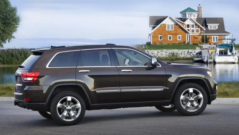 Jeep Grand Cherokee Overland 2011  - 10