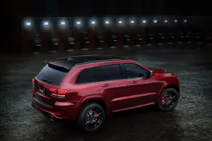 Jeep Grand Cherokee SRT Night Edition - 2