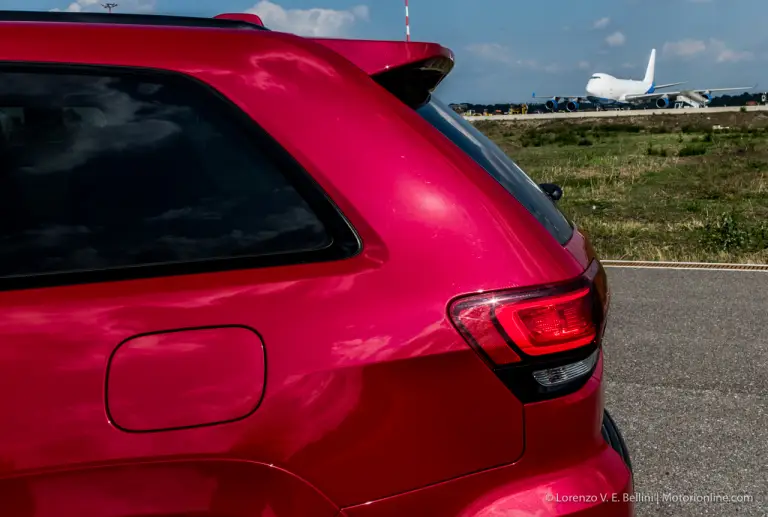 Jeep Grand Cherokee SRT: prova su strada - 13