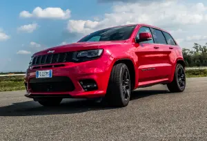 Jeep Grand Cherokee SRT: prova su strada - 15