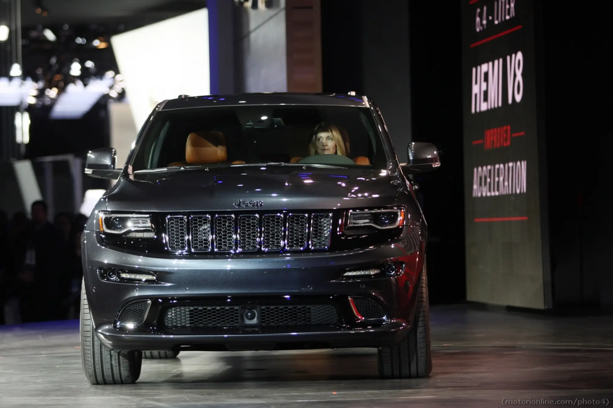 Jeep Grand Cherokee SRT - Salone di Detroit 2013 - 7