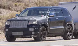 Jeep Grand Cherokee SRT8 - Foto spia 23-08-2010 - 4