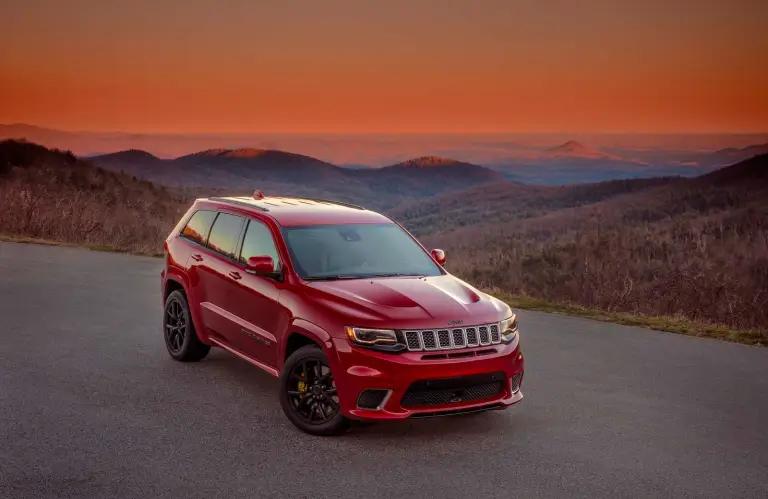 Jeep Grand Cherokee Trackhawk 2017 - 24