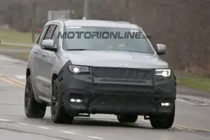 Jeep Grand Cherokee Trackhawk - Foto spia 17-05-2016 - 2