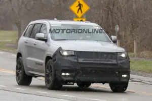 Jeep Grand Cherokee Trackhawk - Foto spia 17-05-2016