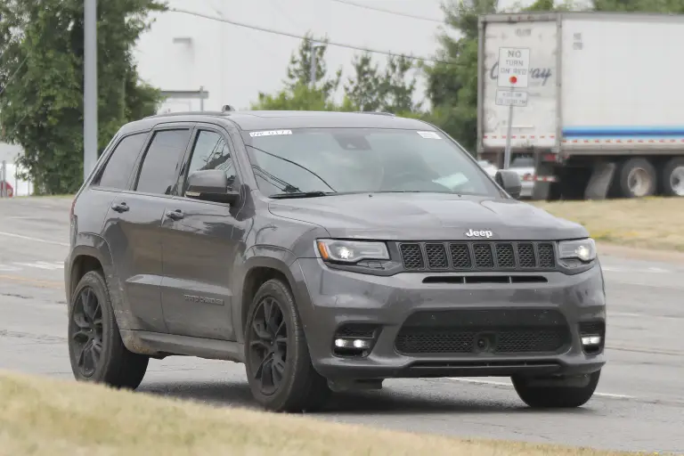 Jeep Grand Cherokee Trackhawk - 2