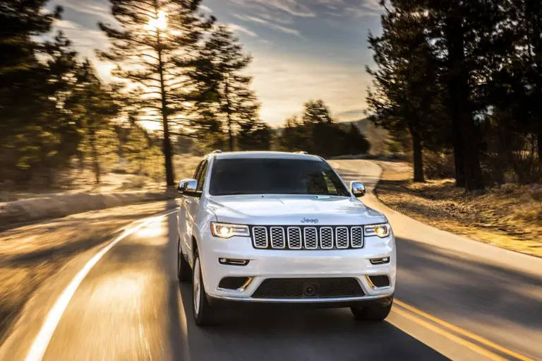 Jeep Grand Cherokee Trailhawk e Summit - 10