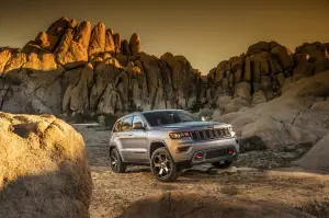 Jeep Grand Cherokee Trailhawk e Summit