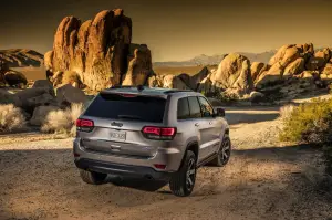 Jeep Grand Cherokee Trailhawk e Summit - 30