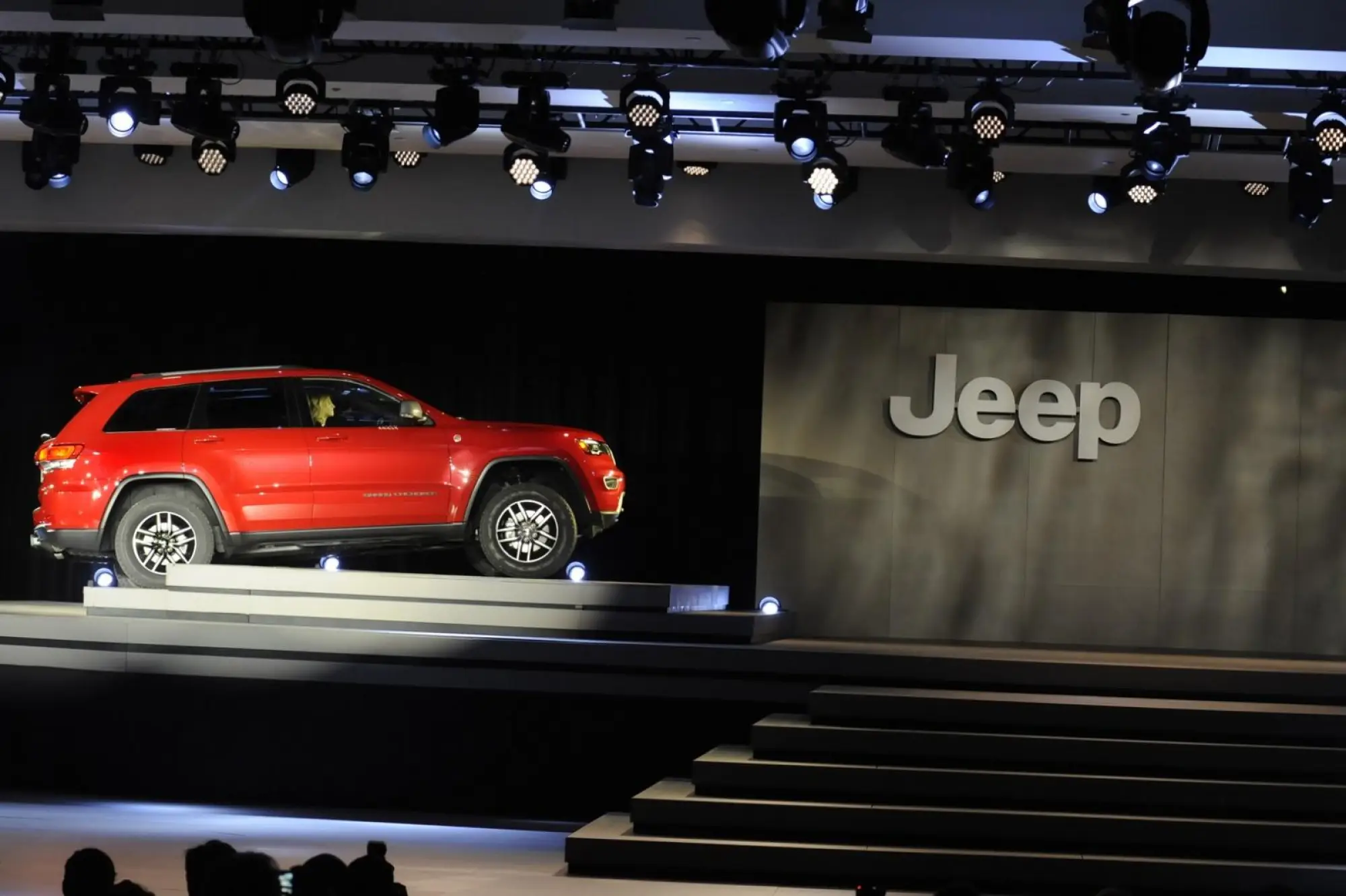 Jeep Grand Cherokee Trailhawk e Summit - 32