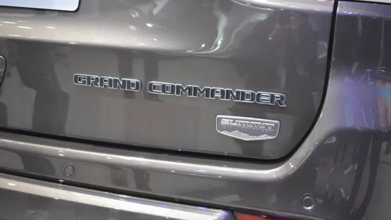 Jeep Grand Commander - 4