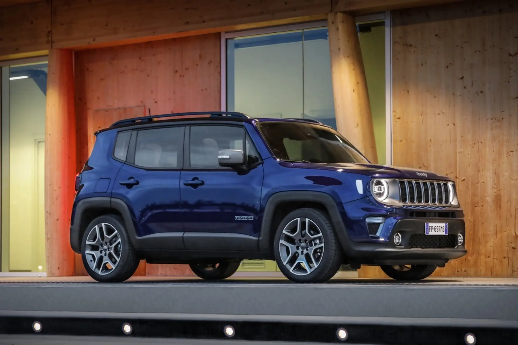 Jeep Renegade 2019 - Foto ufficiali - 13