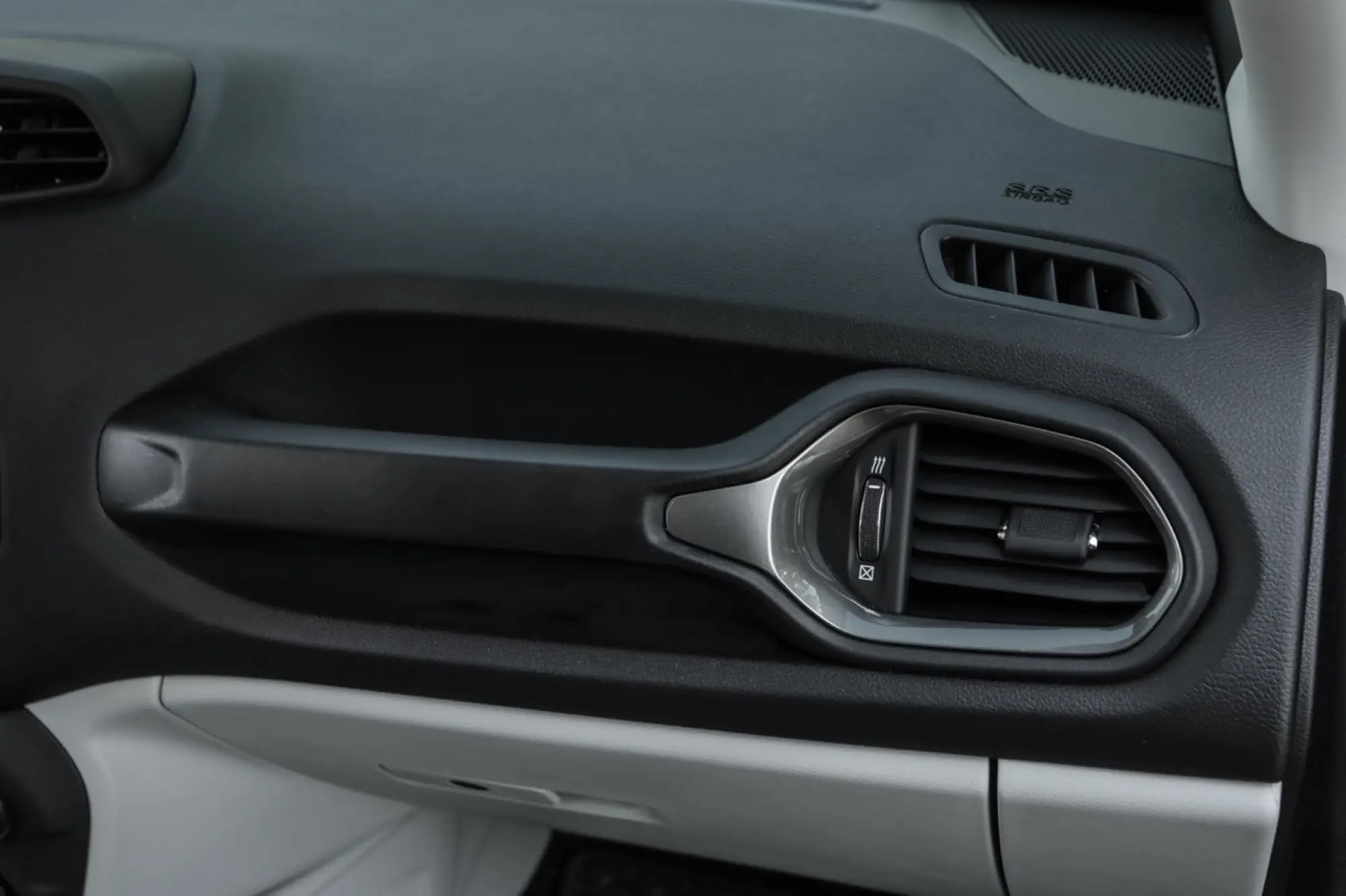 Jeep Renegade 2019 - Foto ufficiali - 27