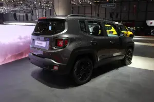 Jeep Renegade Dawn of Justice - Salone di Ginevra 2016