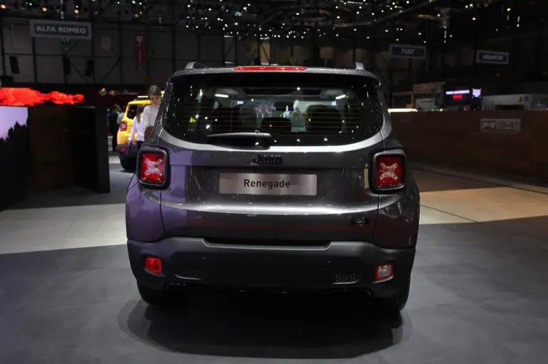 Jeep Renegade Dawn of Justice - Salone di Ginevra 2016 - 4