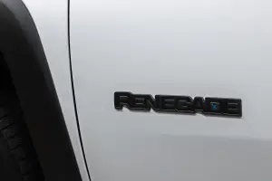 Jeep Renegade e Compass 4xe First Edition - 9