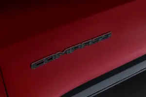 Jeep Renegade e Compass PHEV ibride plugin foto ufficiali - Salone di Ginevra 2019 - 3