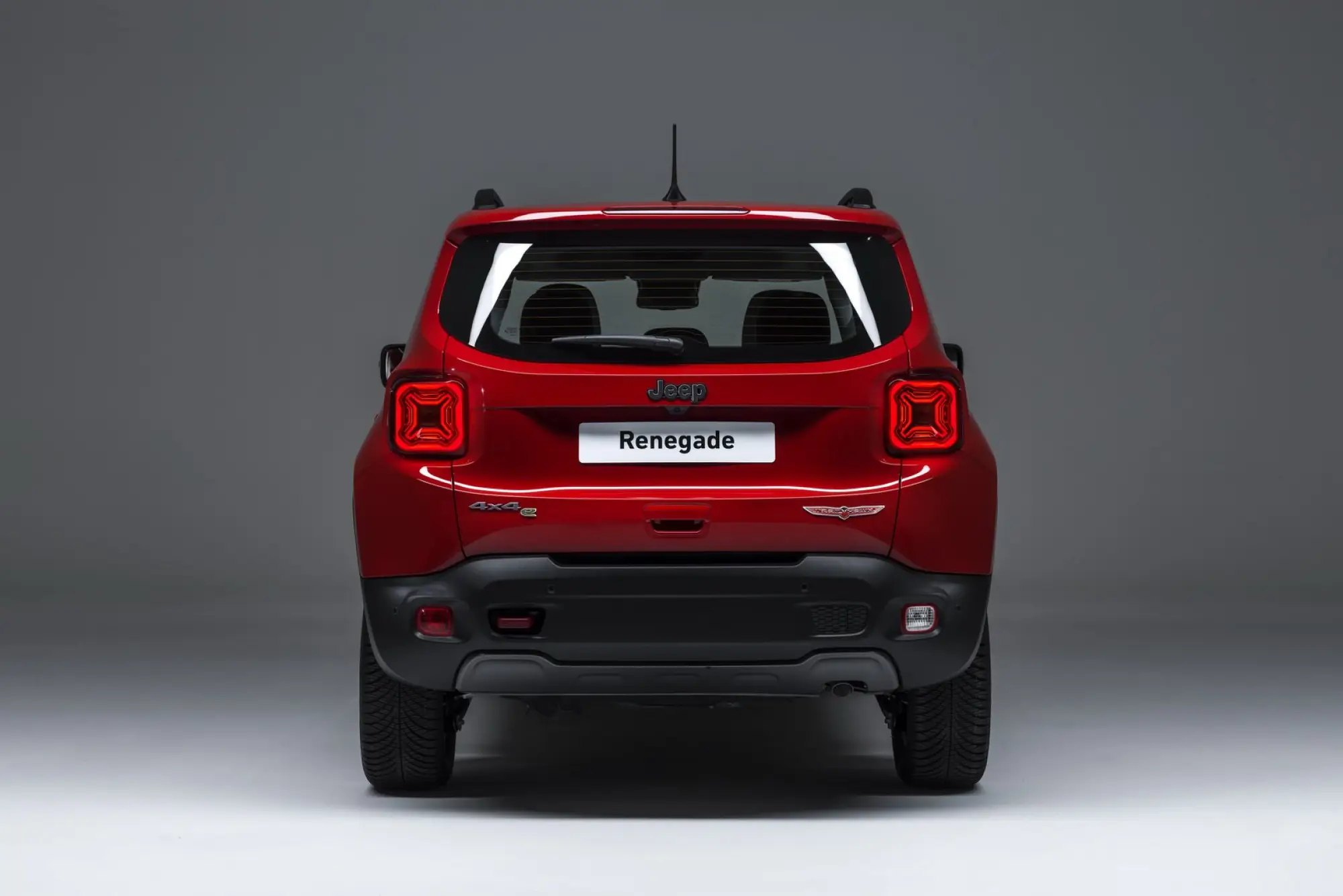 Jeep Renegade e Compass PHEV ibride plugin foto ufficiali - Salone di Ginevra 2019 - 8