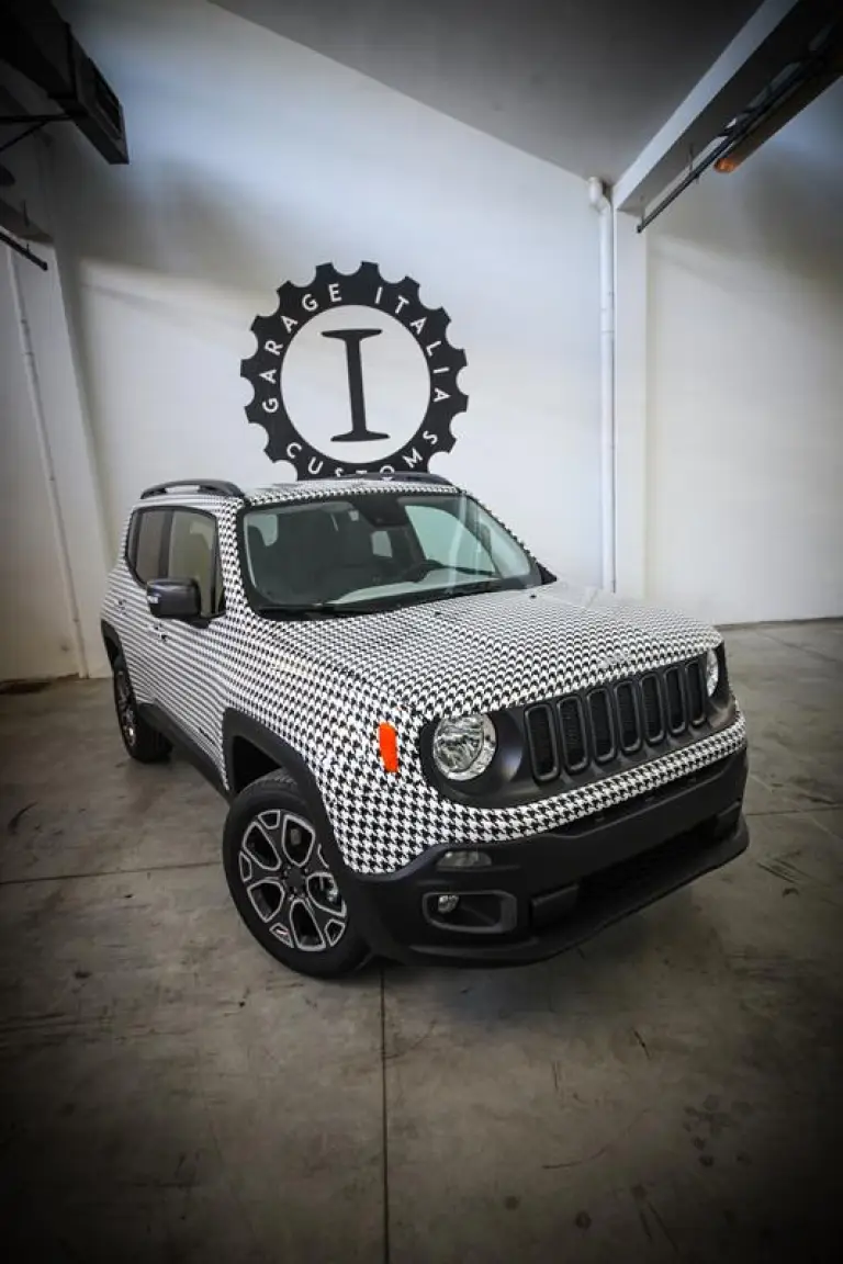 Jeep Renegade for Womanity Foundation - 12
