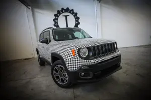 Jeep Renegade for Womanity Foundation - 14