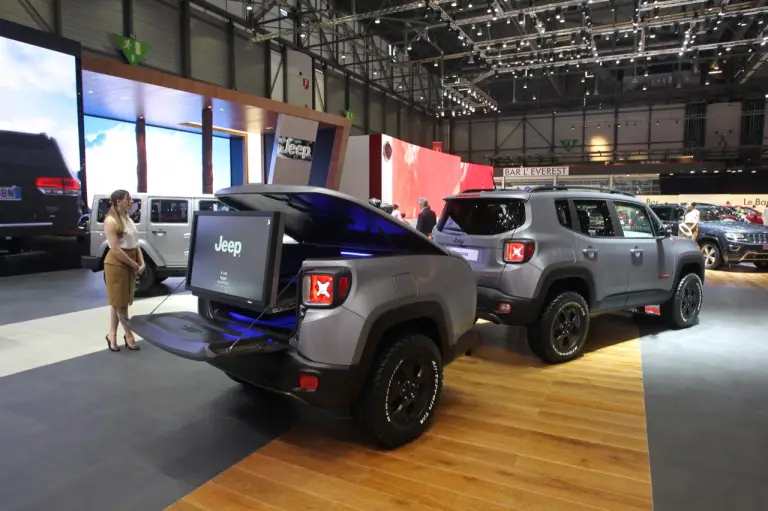 Jeep Renegade Hard Steel concept - Salone di Ginevra 2015 - 3