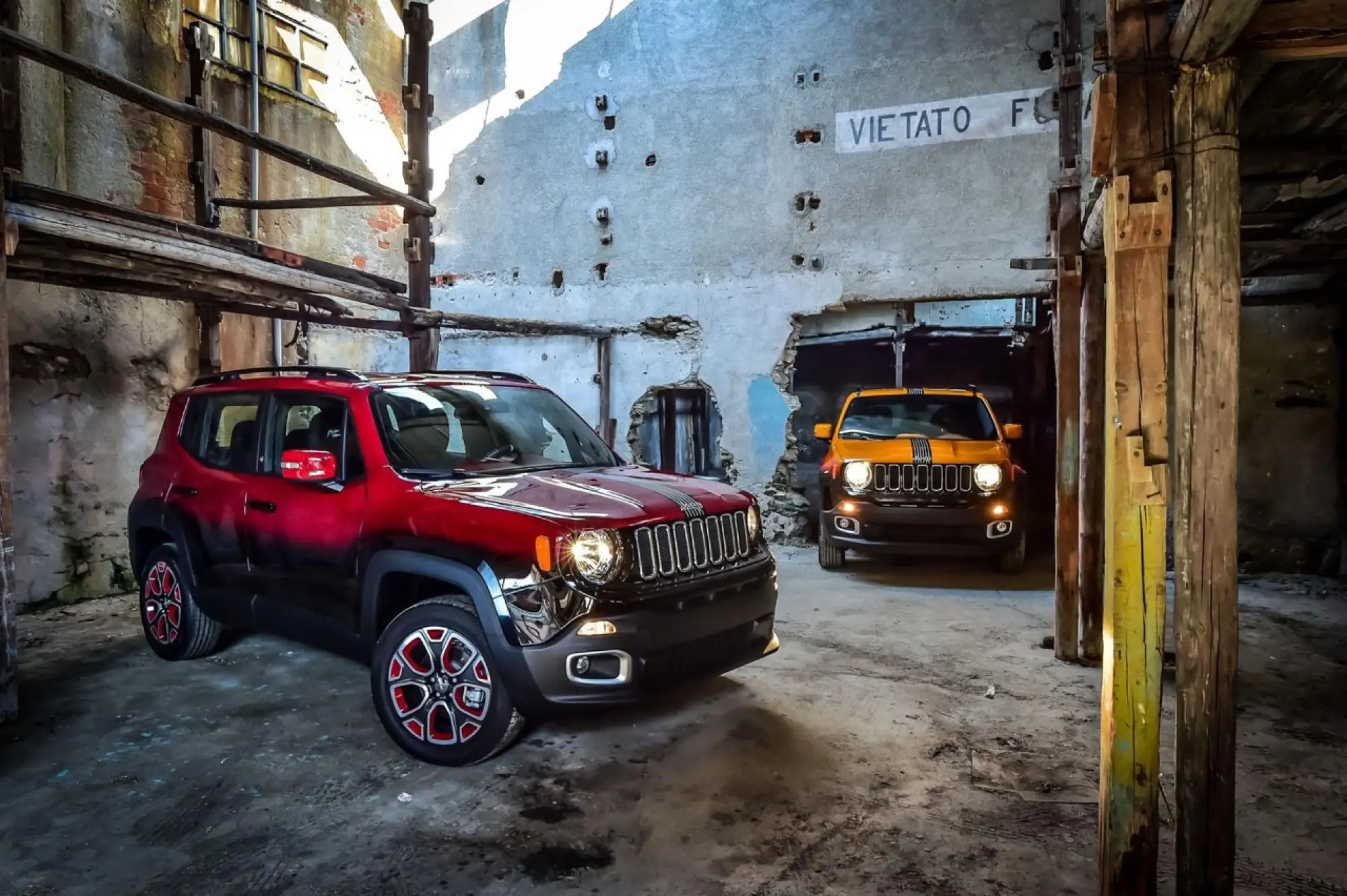 Jeep Renegade personalizzate da Garage Italia Customs - 5
