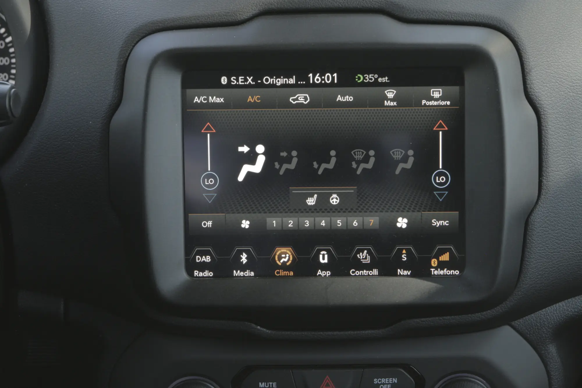Jeep Renegade S 2019: la prova su strada  - 22