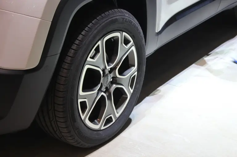 Jeep Renegade - Salone di Ginevra 2014 - 18