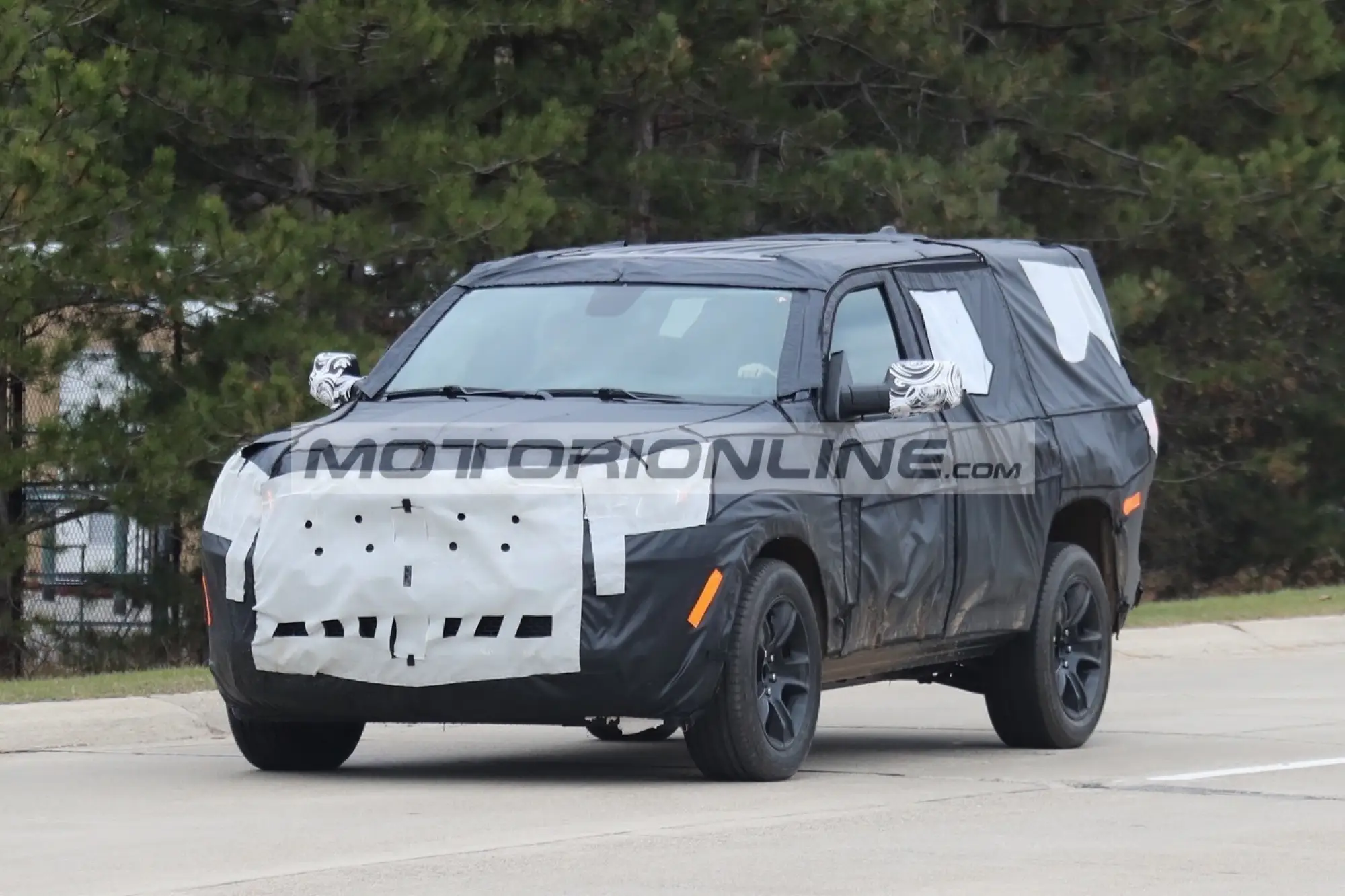 Jeep  Wagoneer - Foto spia 26-11-2019 - 1