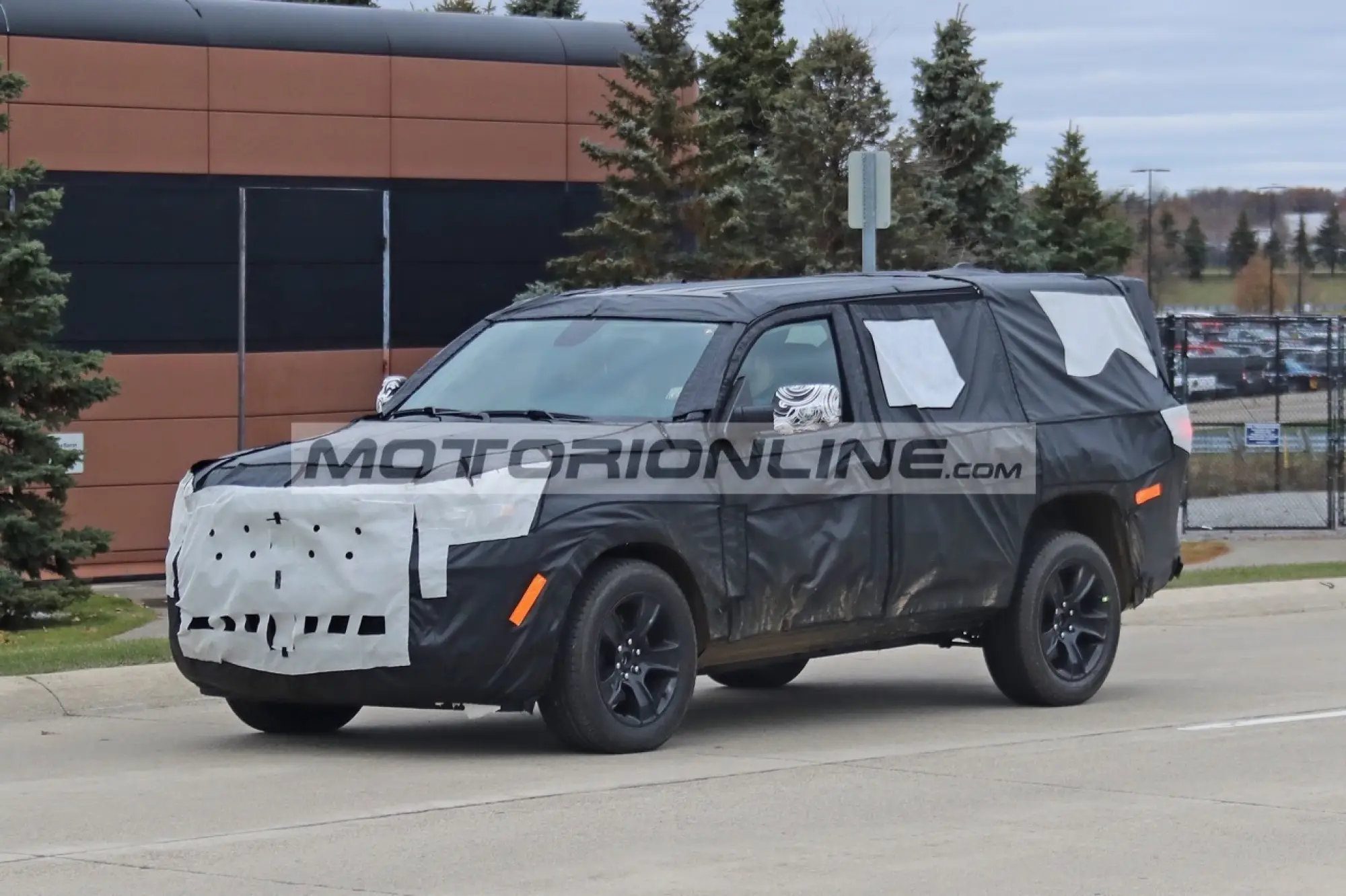 Jeep  Wagoneer - Foto spia 26-11-2019 - 4