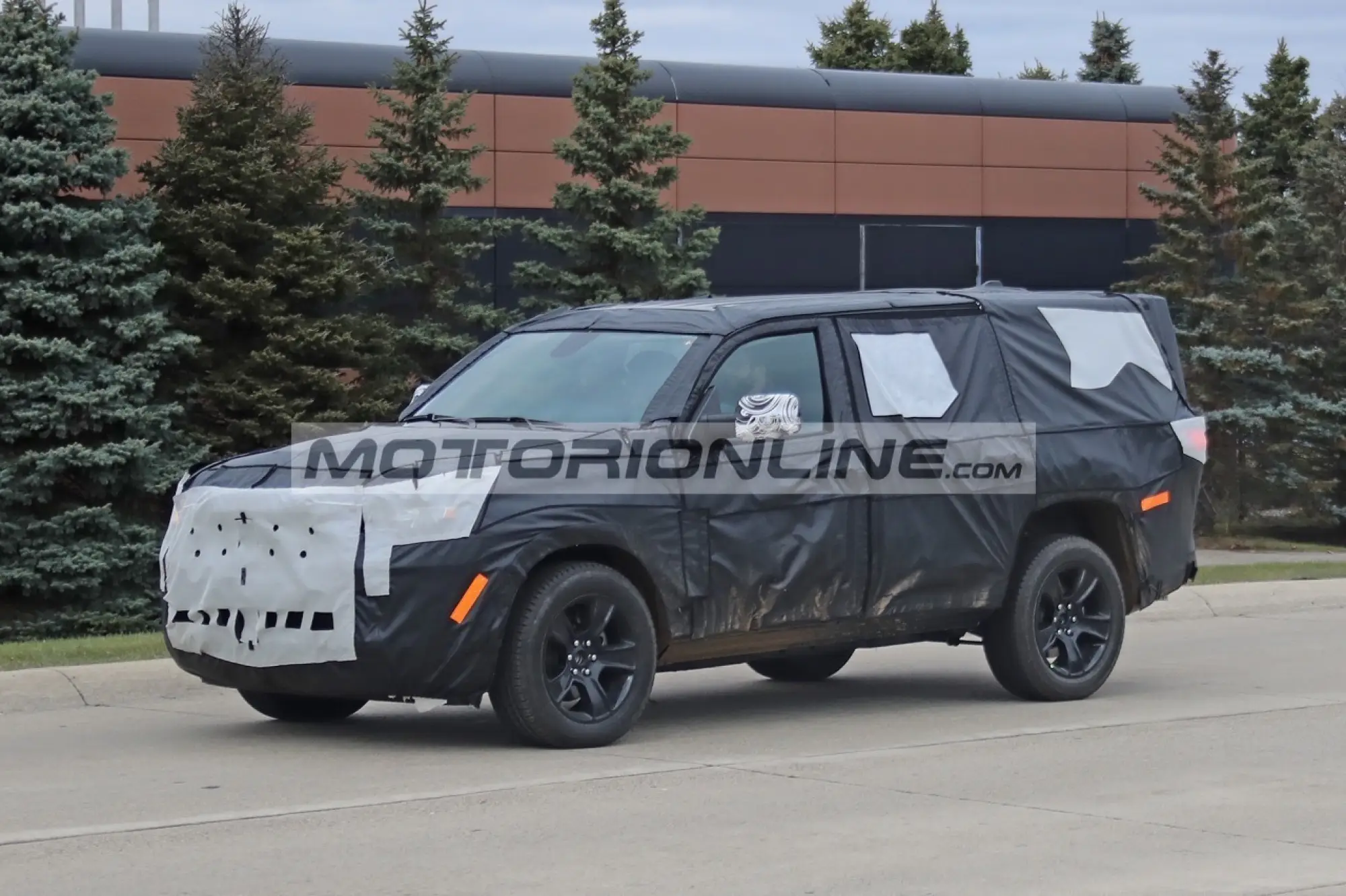 Jeep  Wagoneer - Foto spia 26-11-2019 - 5